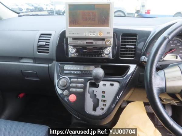 Used 2003 AT toyota wish ZNE10G Image[19]