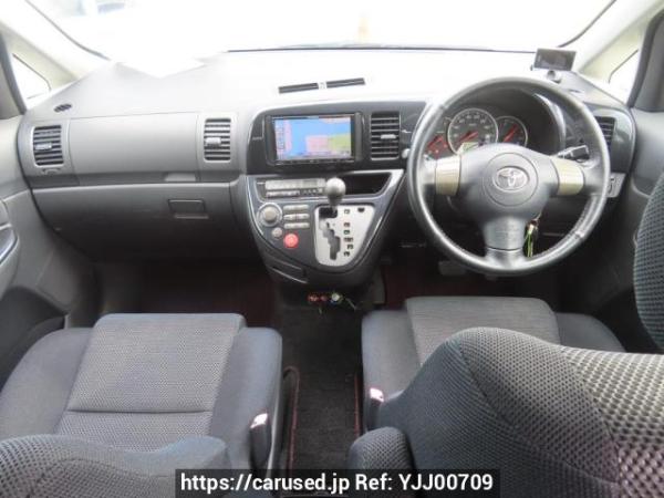 Used 2004 AT toyota wish ZNE10G Image[21]