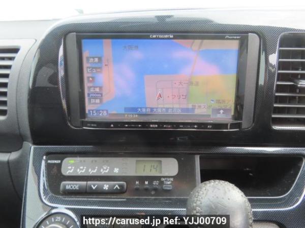 Used 2004 AT toyota wish ZNE10G Image[26]