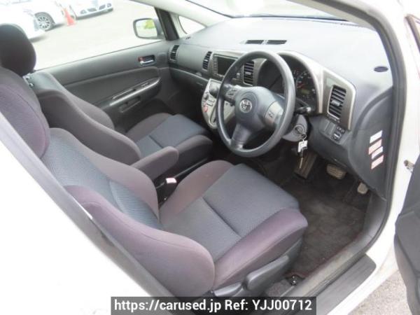Used 2004 AT toyota wish ZNE10G Image[13]