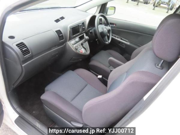Used 2004 AT toyota wish ZNE10G Image[15]