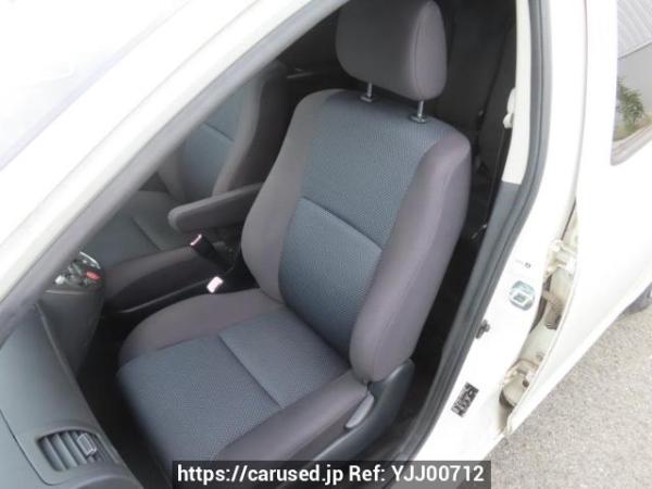 Used 2004 AT toyota wish ZNE10G Image[16]