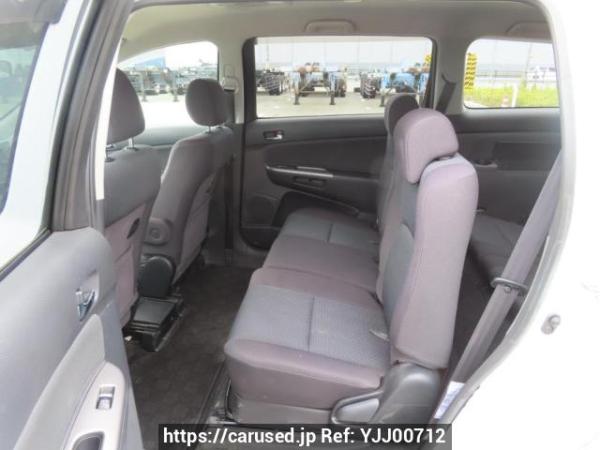 Used 2004 AT toyota wish ZNE10G Image[18]
