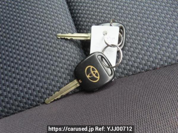 Used 2004 AT toyota wish ZNE10G Image[31]