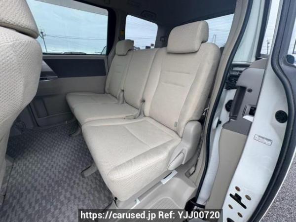 Used 2008 AT toyota noah ZRR70W Image[15]