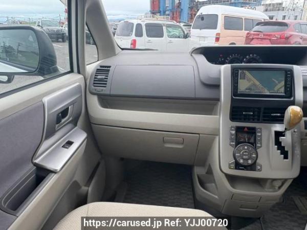 Used 2008 AT toyota noah ZRR70W Image[18]