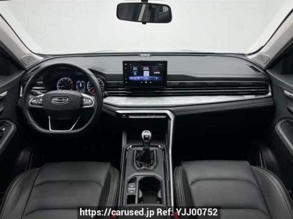 Used 2022 MT geely vision-x6 MR6453M12 Image[14]