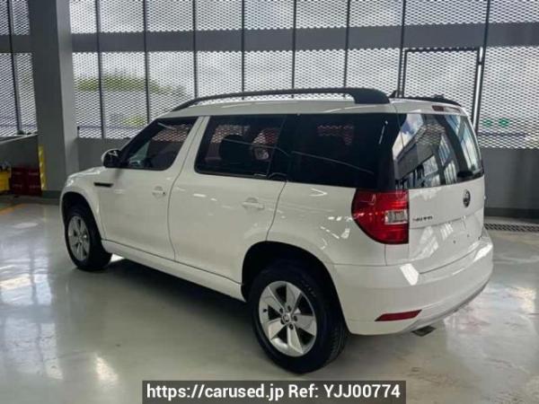 Used 2017 MT skoda yeti SVW6432NCD Image[5]