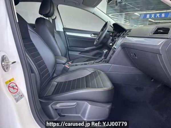 Used 2017 AT volkswagen lamando SVW71416KL Image[9]