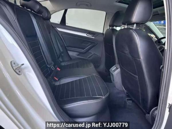 Used 2017 AT volkswagen lamando SVW71416KL Image[11]