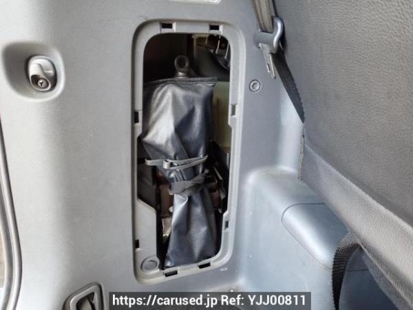 Used 2009 AT toyota voxy ZRR70W Image[43]