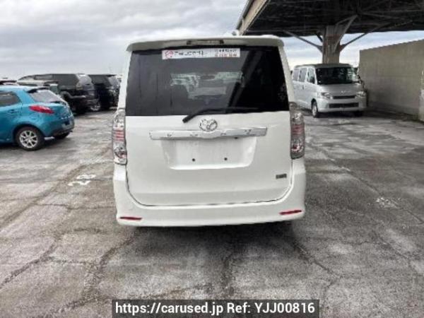Used 2009 AT toyota voxy ZRR70W Image[5]