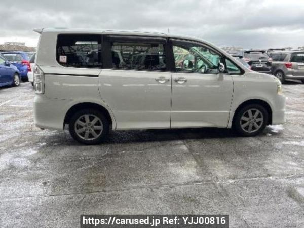 Used 2009 AT toyota voxy ZRR70W Image[7]