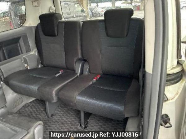 Used 2009 AT toyota voxy ZRR70W Image[15]