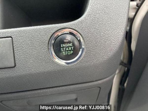 Used 2009 AT toyota voxy ZRR70W Image[28]