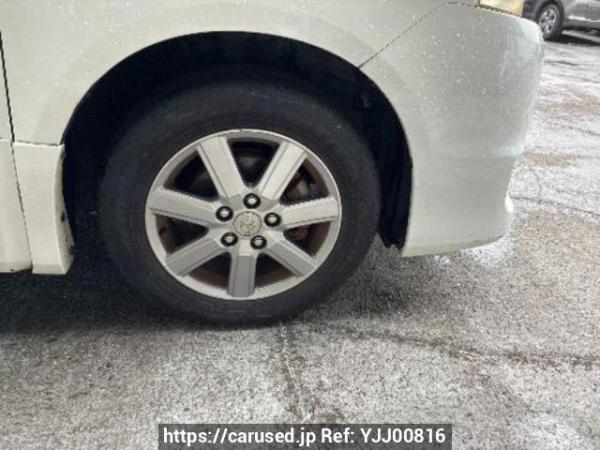 Used 2009 AT toyota voxy ZRR70W Image[31]