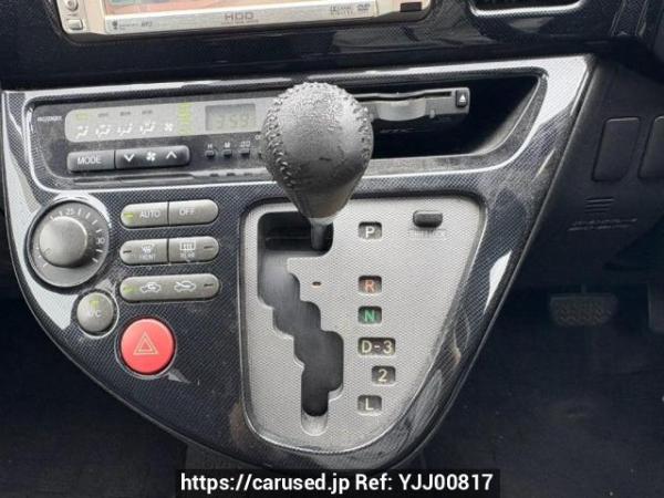 Used 2004 AT toyota wish ZNE10G Image[25]