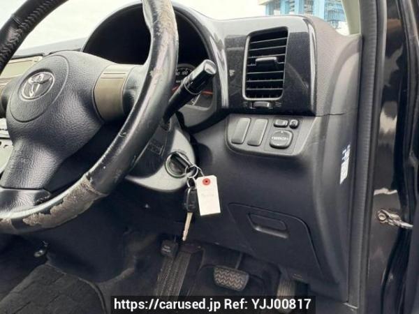 Used 2004 AT toyota wish ZNE10G Image[29]