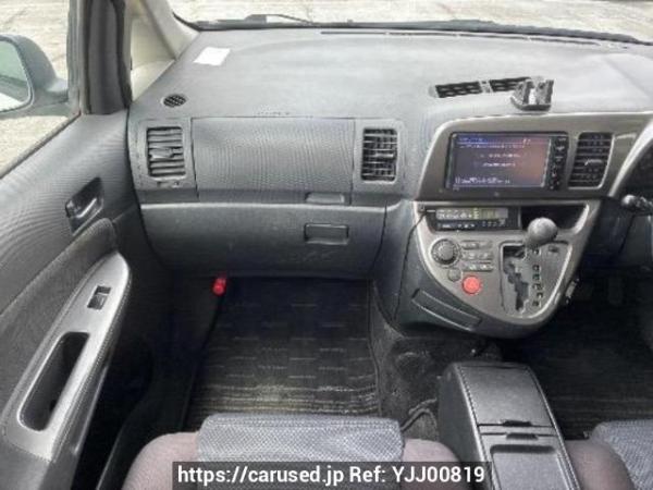 Used 2004 AT toyota wish ZNE14G Image[17]