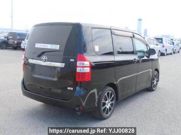 Used 2010 AT toyota noah ZRR70G Image[6]