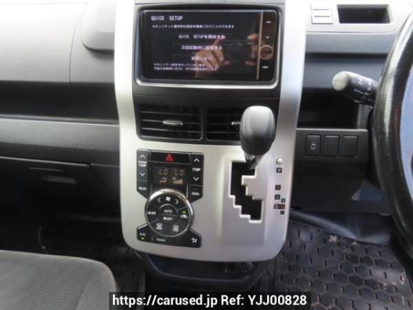 Used 2010 AT toyota noah ZRR70G Image[24]