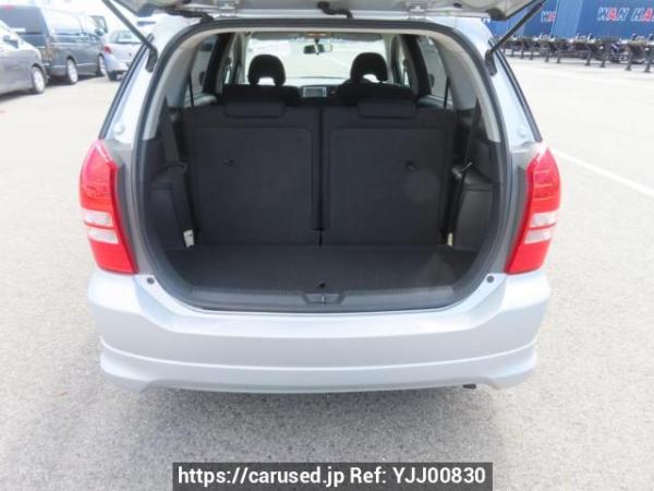 Used 2004 AT toyota wish ZNE10G Image[8]