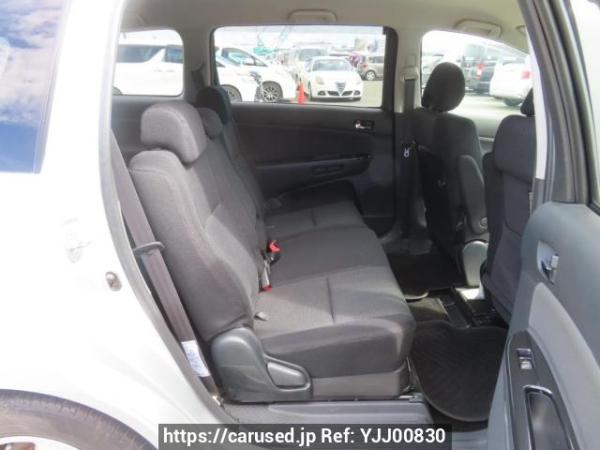 Used 2004 AT toyota wish ZNE10G Image[17]