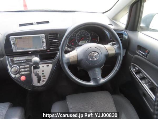 Used 2004 AT toyota wish ZNE10G Image[23]