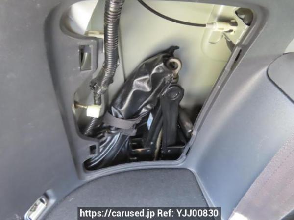 Used 2004 AT toyota wish ZNE10G Image[47]