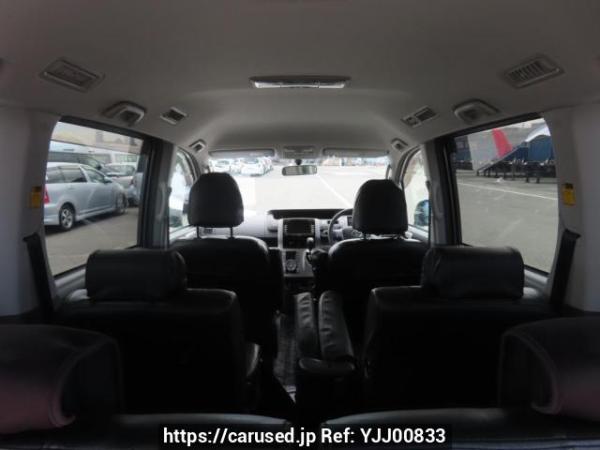 Used 2007 AT toyota noah ZRR75W Image[9]