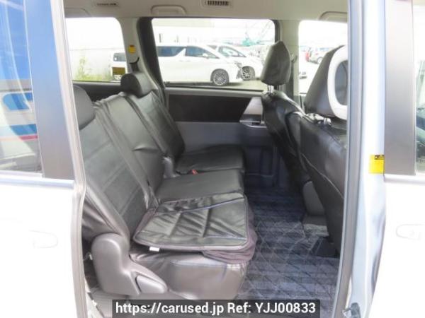 Used 2007 AT toyota noah ZRR75W Image[17]