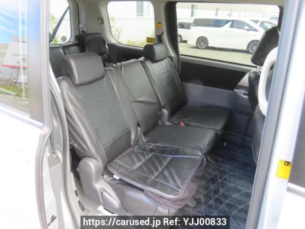 Used 2007 AT toyota noah ZRR75W Image[18]