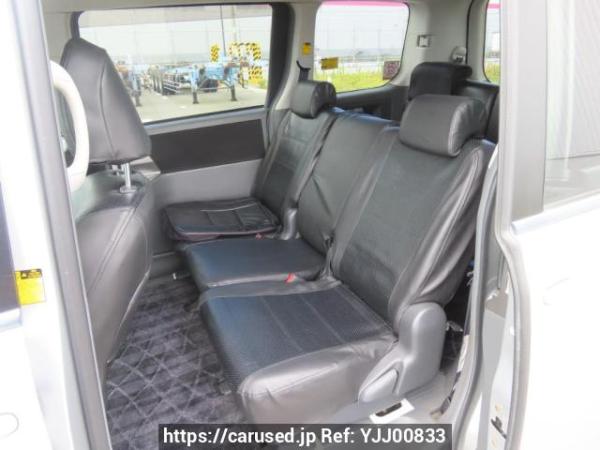Used 2007 AT toyota noah ZRR75W Image[20]