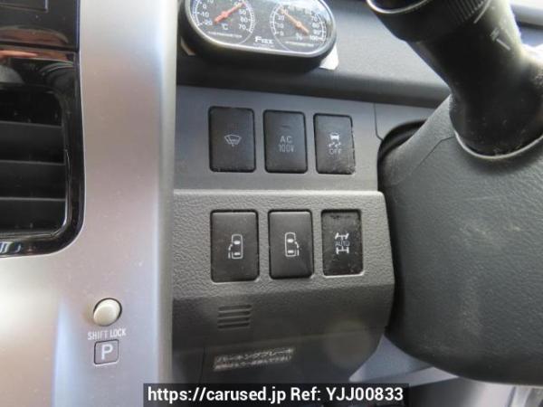 Used 2007 AT toyota noah ZRR75W Image[34]