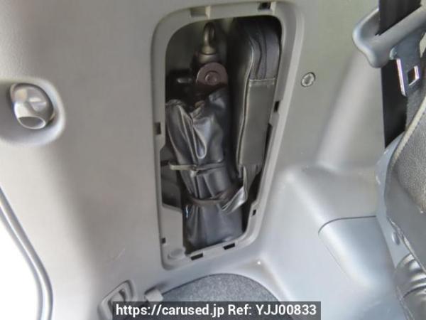 Used 2007 AT toyota noah ZRR75W Image[51]