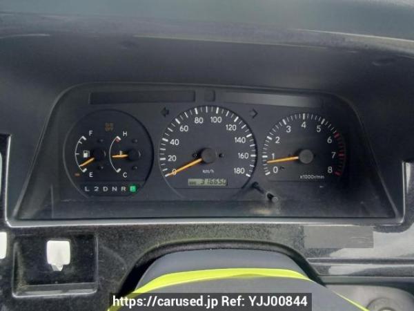 Used 2003 AT toyota regiusace-van TRH112V Image[22]
