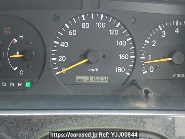 Used 2003 AT toyota regiusace-van TRH112V Image[23]