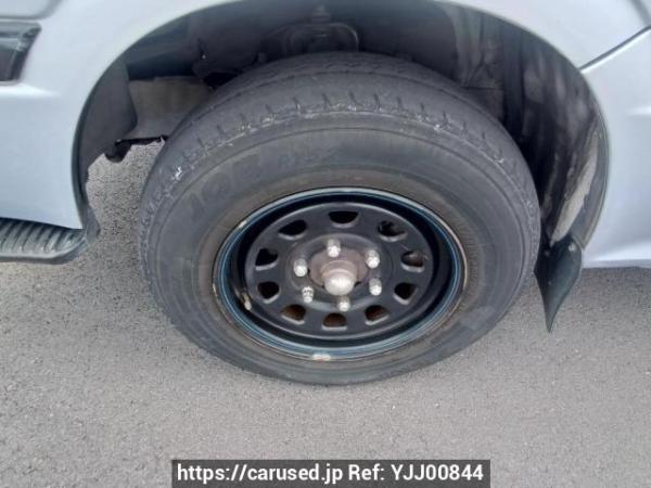Used 2003 AT toyota regiusace-van TRH112V Image[26]
