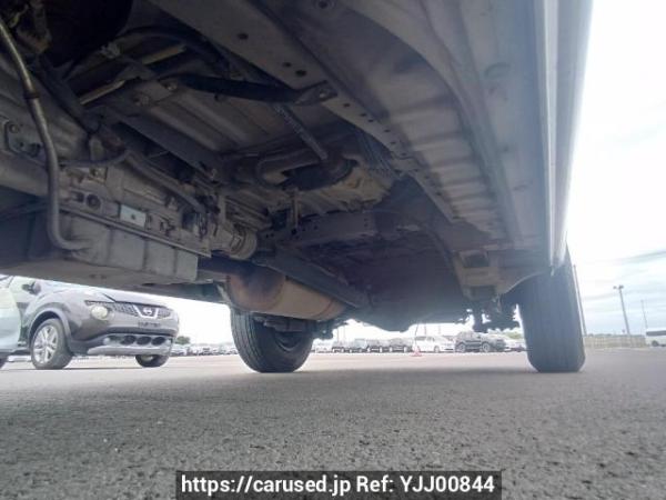 Used 2003 AT toyota regiusace-van TRH112V Image[34]