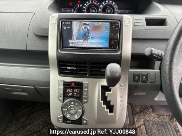 Used 2009 AT toyota noah ZRR70G Image[15]