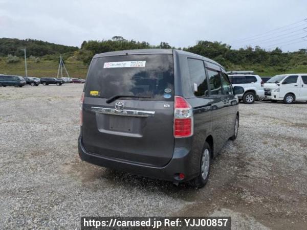 Used 2009 AT toyota noah ZRR70G Image[5]