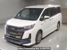 Toyota Noah ZWR80W