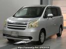 Toyota Noah ZRR70G