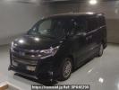 Toyota Noah ZWR80W