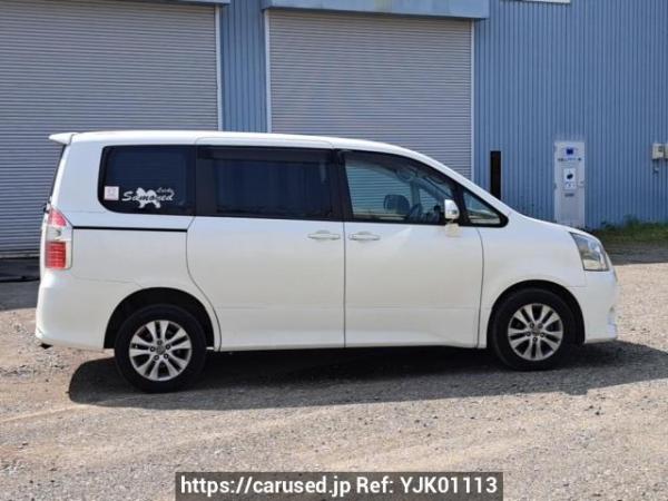 Used 2009 AT toyota noah ZRR75W Image[7]