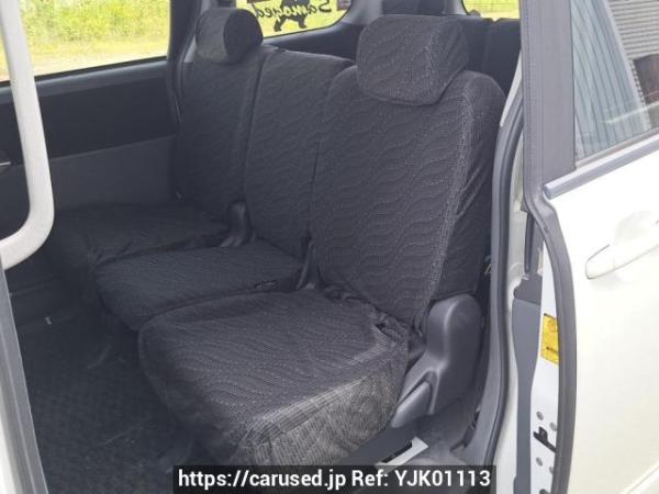 Used 2009 AT toyota noah ZRR75W Image[15]
