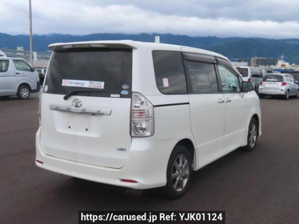 Used 2009 AT toyota voxy ZRR70W Image[6]
