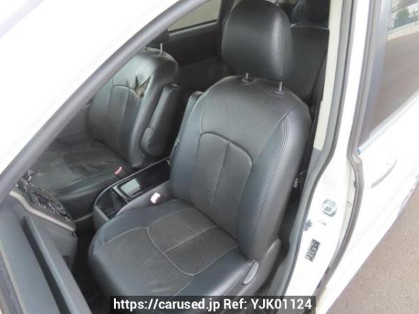 Used 2009 AT toyota voxy ZRR70W Image[16]