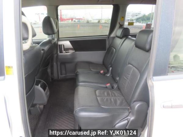 Used 2009 AT toyota voxy ZRR70W Image[19]