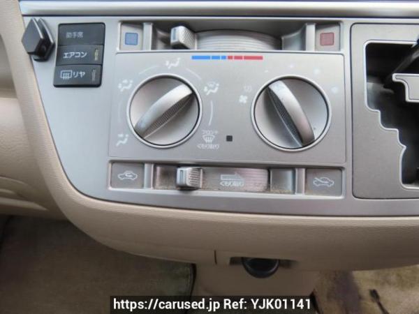 Used 2005 AT toyota raum NCZ20 Image[20]
